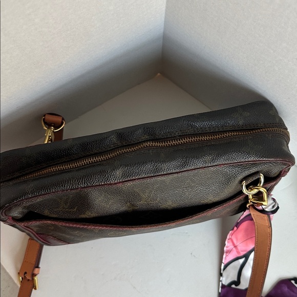 Louis Vuitton Monogram Trocadero Crossbody Bag- customized 11” x 8” x 2” - Picture 5 of 16